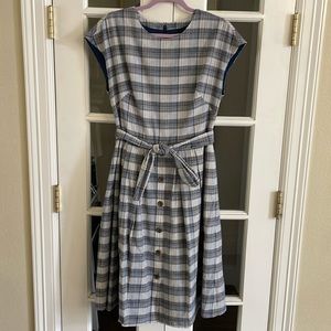 Gal Meets Glam plaid seersucker Kaitlyn dress